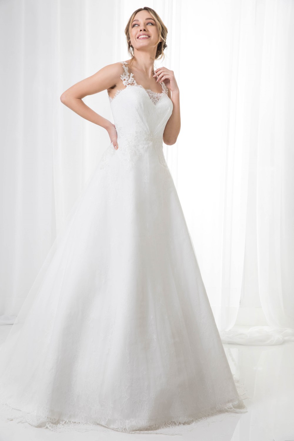 Wedding dresses Collezione - Claudia : C482 